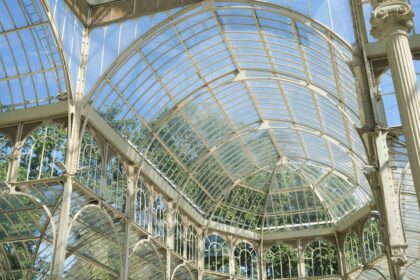 découvrez l'univers fascinant des jardins urbains ! apprenez à créer et entretenir un espace vert dans votre ville, mêlant esthétique et éco-responsabilité. transformez votre balcon ou votre petite terrasse en un oasis de verdure et d'harmonie.
