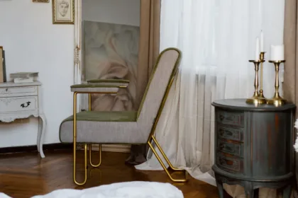 découvrez l'élégance intemporelle du style parisien, alliant sophistication et simplicité. explorez les tendances de la mode, de la décoration et du lifestyle qui capturent l'essence de la vie à paris.