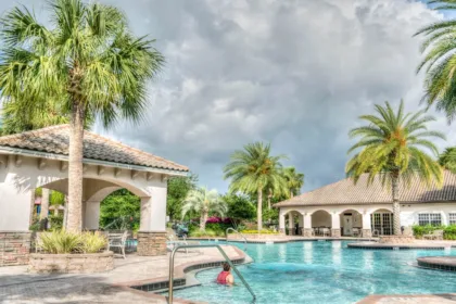 découvrez notre sélection de pavers élégants et durables, parfaits pour transformer vos espaces extérieurs. idéaux pour les allées, terrasses ou jardins, nos pavers allient esthétique et résistance. optez pour un aménagement paysager à la fois pratique et esthétique.