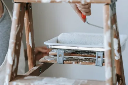découvrez comment les plinthes apportent une touche d'élégance à votre intérieur. explorez différents styles, matériaux et conseils d'installation pour embellir vos espaces tout en protégeant vos murs.