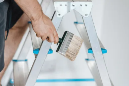 découvrez comment restaurer efficacement vos objets et vos souvenirs précieux grâce à nos conseils et techniques de restauration. que ce soit pour des meubles, des photos anciennes ou des œuvres d'art, apprenez à redonner vie à ce qui compte le plus pour vous.