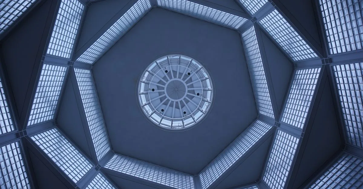 découvrez les différents styles de plafonds, leurs matériaux et techniques de pose pour transformer votre espace de vie. inspirez-vous avec nos conseils et astuces pour un plafond à la fois esthétique et fonctionnel.