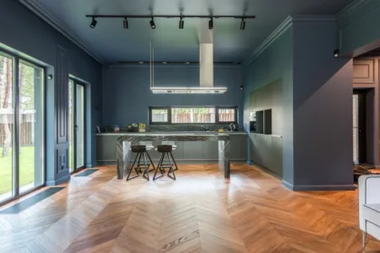 poncer un parquet vitrifiée