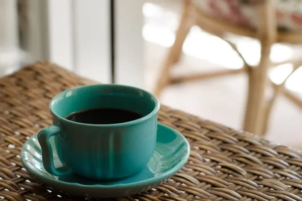 découvrez notre sélection de tables basses élégantes et modernes pour sublimer votre salon. choisissez la coffee table idéale pour allier fonctionnalité et design dans votre espace de vie.