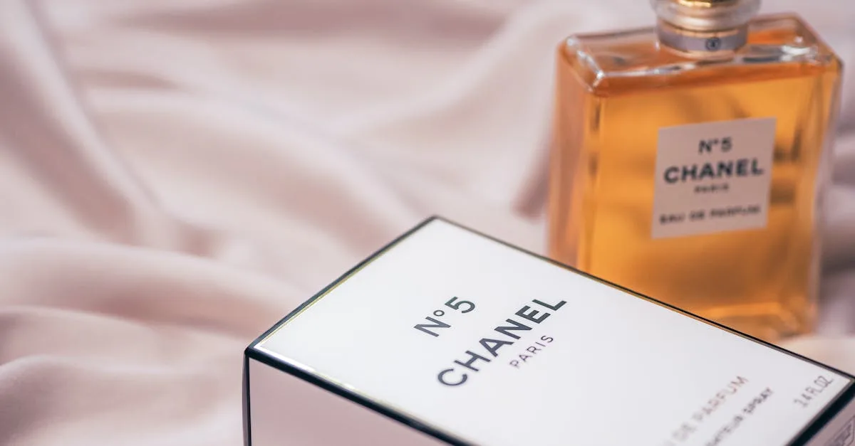 découvrez l'élégance et le raffinement du design parisien : une fusion unique de tradition, de modernité et d'inspiration artistique, pour sublimer votre intérieur ou vos projets décoratifs.