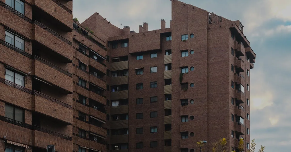 comité interprofessionnel du logement : collaboration entre professionnels pour développer des solutions innovantes et durables en matière de logement.