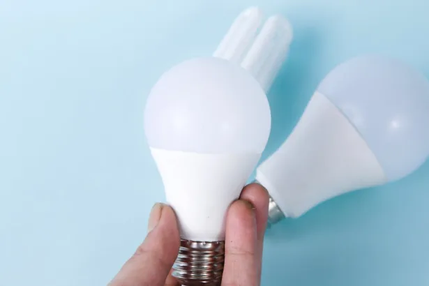 découvrez des astuces et conseils pratiques pour réaliser des économies d'énergie efficaces et réduire votre facture énergétique tout en préservant l'environnement.