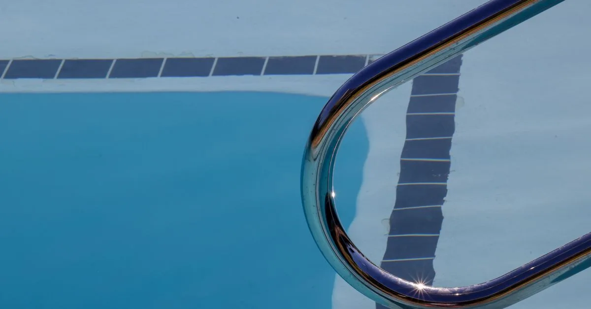 découvrez notre gamme de robots nettoyeurs de piscine performants pour une eau toujours propre et claire, faciles à utiliser et adaptés à tous types de bassins.