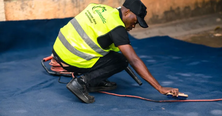 découvrez notre nettoyeur de piscine efficace pour garder votre piscine propre et cristalline en toute simplicité.