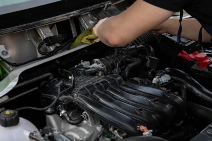 découvrez nos conseils et astuces pour l'entretien et la maintenance de votre véhicule afin d'assurer sa longévité et sa performance optimale.