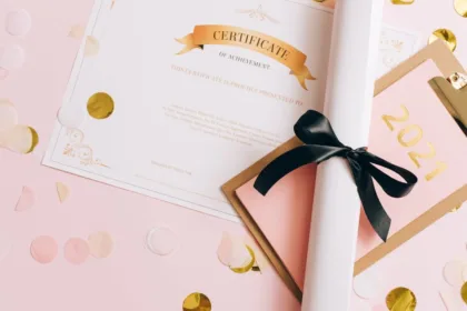 découvrez tout sur la certification, ses avantages, les différents types disponibles et comment obtenir une reconnaissance officielle de vos compétences.