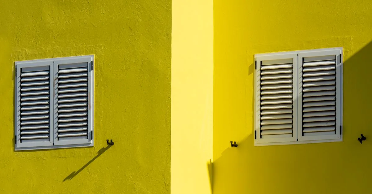 climashield facade paint : peinture extérieure haute performance offrant une protection durable contre les intempéries et un rendu esthétique impeccable pour vos façades.