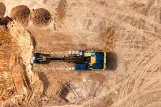 découvrez nos services professionnels d'excavation et de travaux de terrassement pour tous vos projets de construction et d'aménagement.