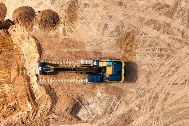 découvrez nos services professionnels d'excavation et de travaux de terrassement pour tous vos projets de construction et d'aménagement.